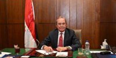 هيبة:
      رسائل
      السيسي
      في
      قمة
      بغداد
      تؤكد
      استمرار
      ثبات
      مواقف
      مصر