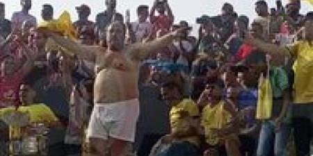كفالة
      ١٠٠٠
      جنيه..
      اخلاء
      سبيل
      مشجع
      نادى
      مالية
      كفر
      الزيات