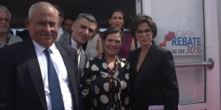 وزيرة الثقافة الفرنسية تزور الجناح المغربي في مهرجان كان السينمائي