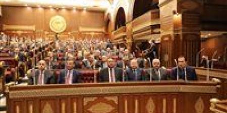 مجلس
      الشيوخ
      يرفع
      الجلسة
      العامة..
      وسيخطر
      النواب
      بموعد
      استئناف
      الجلسات
      في
      وقت
      لاحق