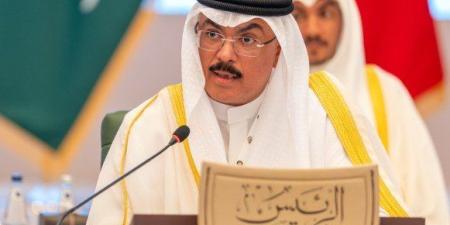 وزير
      التربية
      الكويتي:
      إقرار
      3
      مبادرات
      كويتية
      بالاجتماع
      التاسع
      لوزراء
      التربية
      والتعليم
      الخليجيين