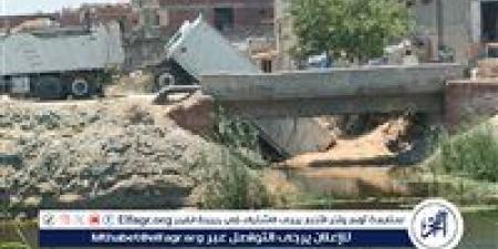 “شاحنة
      مخالفة
      وصادر
      قرار
      بغلقه”..
      محافظ
      البحيرة
      عن
      الكوبري
      المنهار:
      مجهولون
      أزالوا
      الحواجز