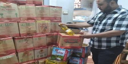 قبل
      تهريبها..
      ضبط
      420زجاجة
      زيت
      مُدعم
      و380عبوة
      سكر
      ناقص
      الوزن
      بالبحيرة