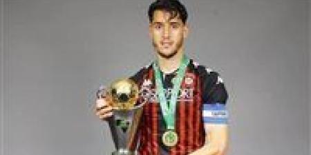 زين
      الدين
      بلعيد
      على
      رادار
      الزمالك..
      والمنافسة
      القطرية
      تشتعل