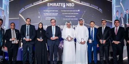 بنك
      الإمارات
      دبي
      الوطني
      يُتوّج
      ...