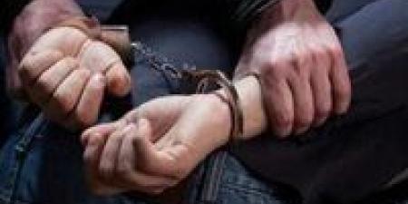 سقوط
       متهم
      بإدارة
      محطة
      بث
      تلفزيوني
      لاسلكية
      دون
      ترخيص
      بالقاهرة