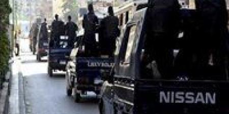 حملات
      أمنية
      فى
      أسيوط
      وأسوان
      ودمياط
      تسفر
      عن
      ضربات
      قوية
      لتجار
      المخدرات
      وحائزى
      السلاح