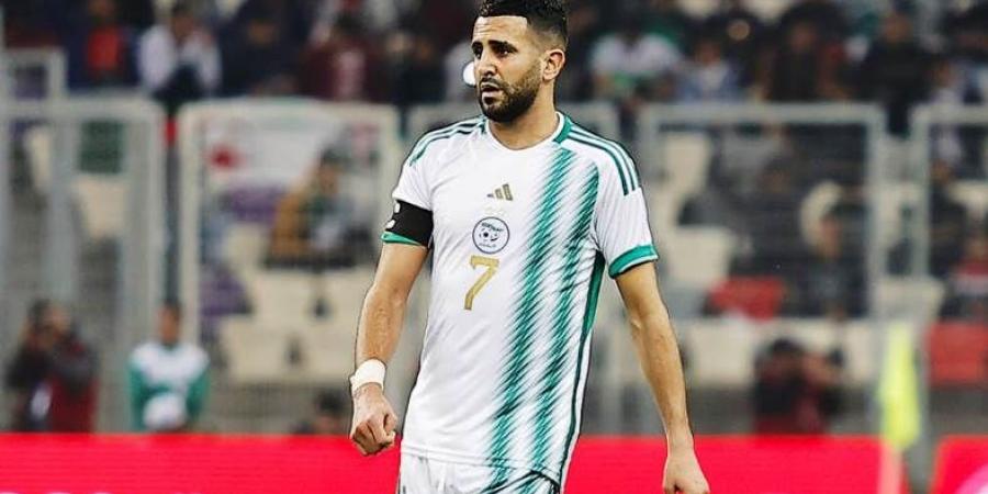 موقف رياض محرز من قمة الأهلي والنصر بالدوري السعودي