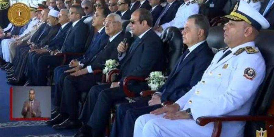 الرئيس السيسي: قناة السويس فقدت 6 مليارات دولار من إيراداتها