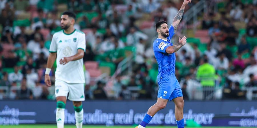 بث مباشر مباراة الهلال والأهلي في الدوري السعودي 2024