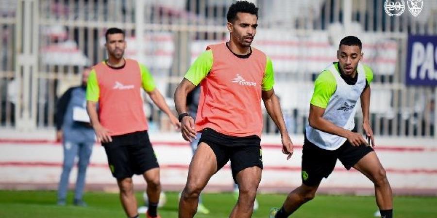 «المندوه» وأعضاء الزمالك يدعمون اللاعبون في تدريبات الفريق