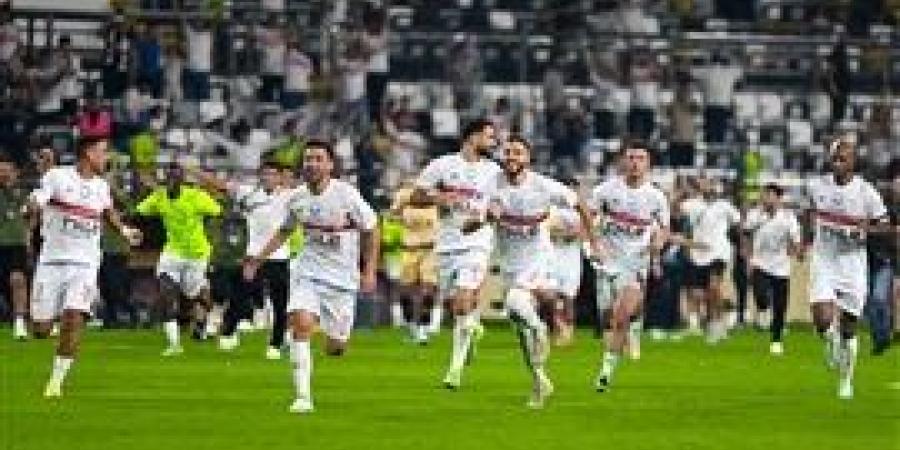 الزمالك
      يعلن
      خوض
      مباراة
      السوبر
      المصرى
      أمام
      الأهلي
      فى
      بيان
      رسمى