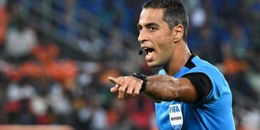 أمين عمر فى ميزان الأرقام قبل قمة السوبر المصري بين الأهلي والزمالك