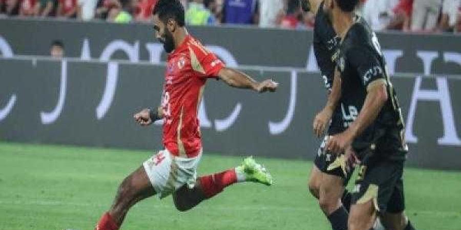 لجوء
      الأهلي
      والزمالك
      لركلات
      ...