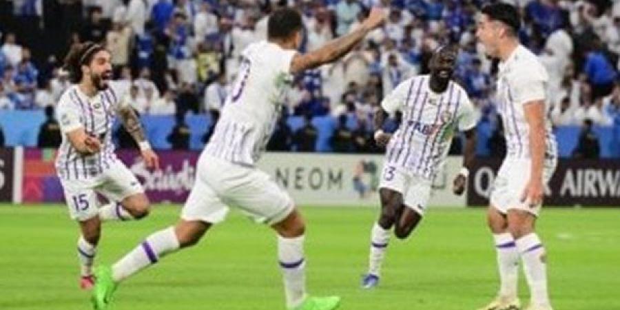 العين
      يتعادل
      مع
      دبا
      الحصن
      في
      الدوري
      الإماراتي