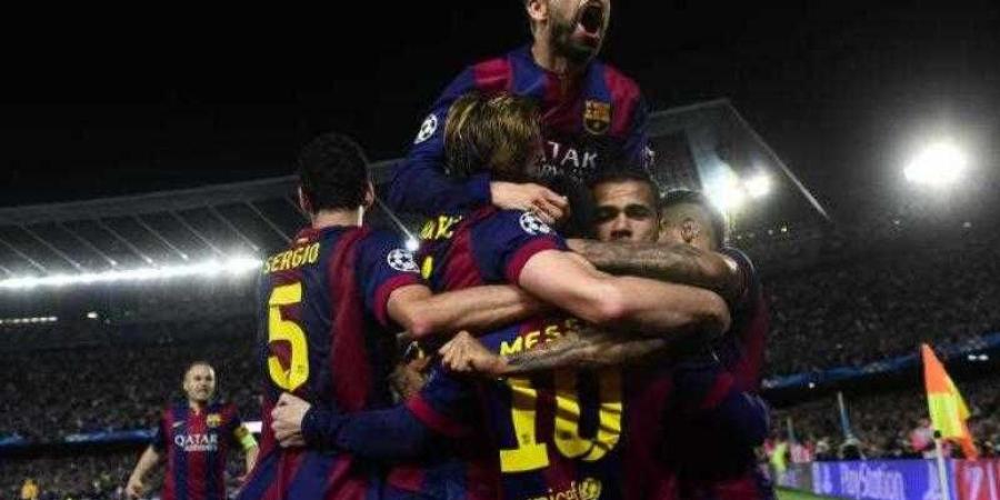 قائمة
      برشلونة
      لمواجهة
      ريال
      مدريد
     ...