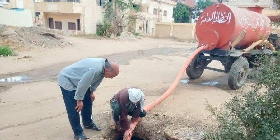 الشوارع مش  هتغرق ميه تاني.. محافظ كفرالشيخ يتابع الاستعدادات لفصل الشتاء بقلين