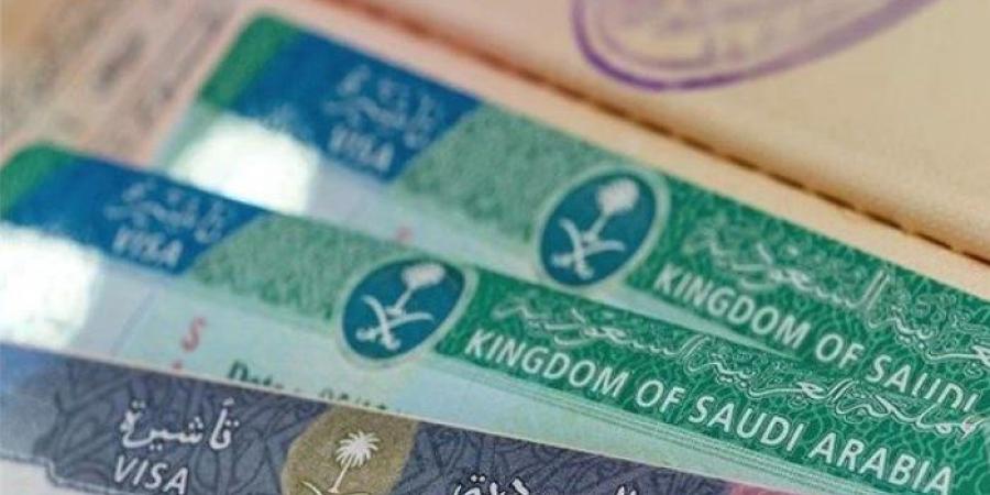 السعودية تمنع 3 مهن من السفر إليها