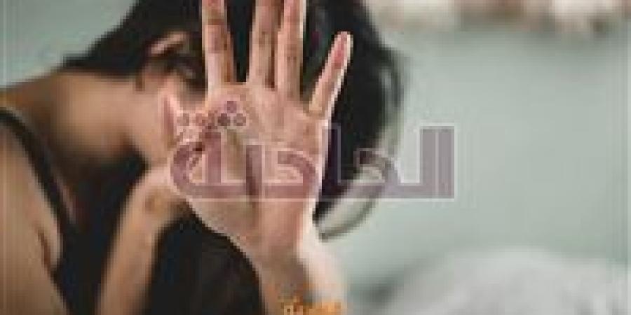 قبل
      محاكمته
      ..
      هل
      يستحق
      طبيب
      التجمع
      مغتصب
      بناته
      الإعدام؟