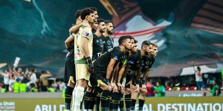 الزمالك
      يصل
      استاد
      السلام
      استعداداً
      لمواجهة
      البنك
      الأهلي
      فى
      الدوري