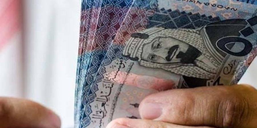 سعر الريال السعودي مقابل الجنية المصري في البنوك