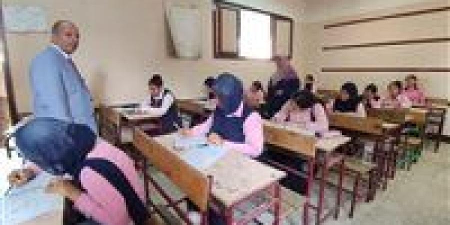 تقييمات
      الأسبوع
      السابع
      لغة
      إنجليزية
      للصف
      الثاني
      الثانوي
      2024