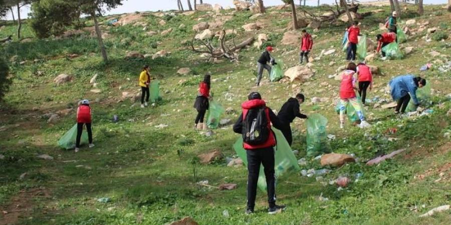 دراسة:
      غالبية
      المغاربة
      يدعون
      الحكومة
      إلى
      مضاعفة
      جهود
      حماية
      البيئة