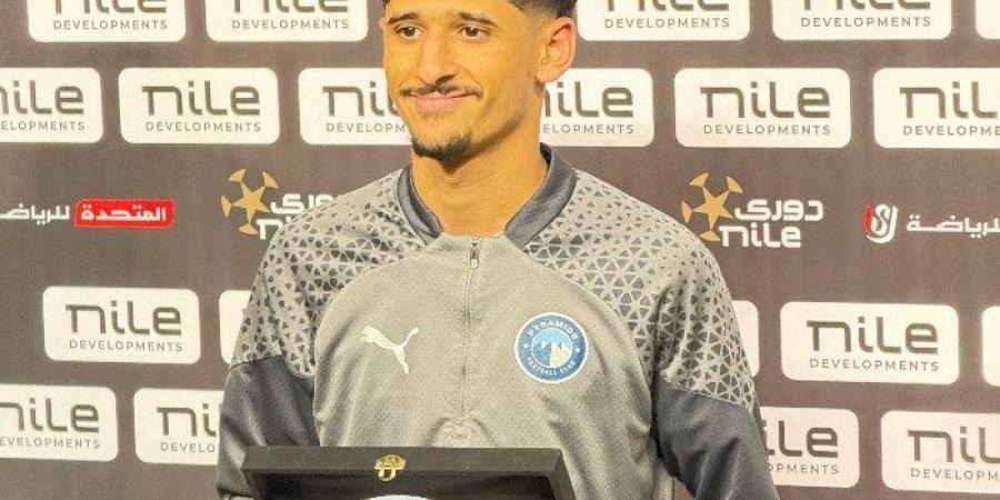 أحمد عاطف قطة رجل مباراة بيراميدز وانبي في الدوري الممتاز