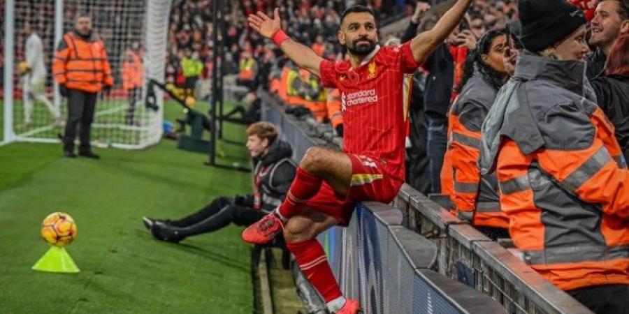 ليفربول يتخطى أستون فيلا ويغرد مُنفردًا في صدارة الدوري الإنجليزي