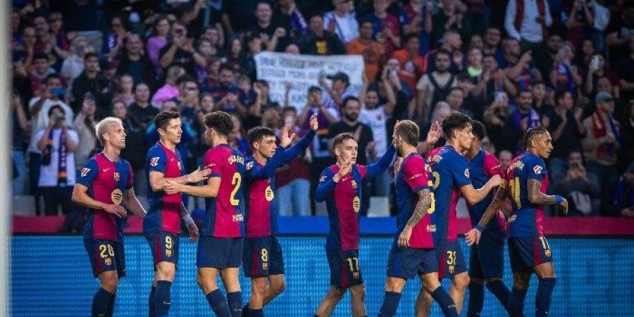 برشلونة يسعى لتعزيز صدارته أمام ريال سوسيداد في الدوري الإسباني