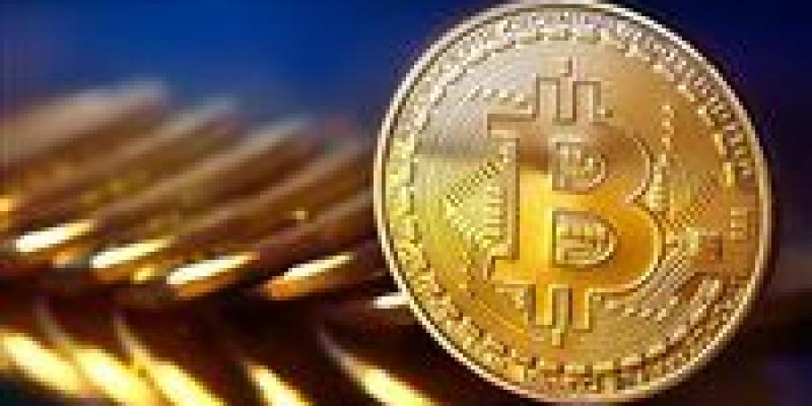 صعود
      مستمر..
      سعر
      عملة
      بيتكوين
      يتخطى
      الـ
      82
      ألف
      دولار