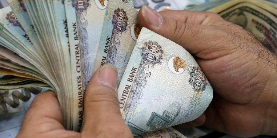 انخفاض سعر الدرهم الإماراتي أمام الجنيه المصري اليوم 11 نوفمبر منتصف التعاملات