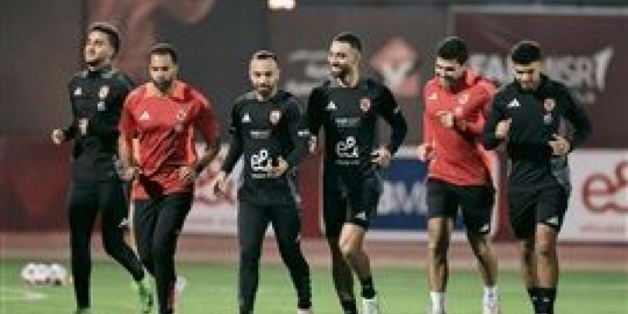 الأهلي
      يواصل
      تدريباته
      استعدادًا
      لمواجهة
      الاتحاد
      السكندري