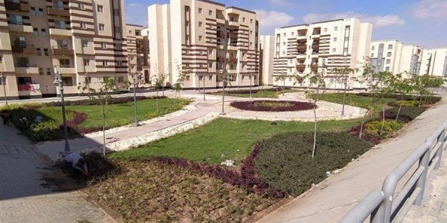 الإسكان:
      أسعار
      وحدات
      "سكن
      لكل
      ...