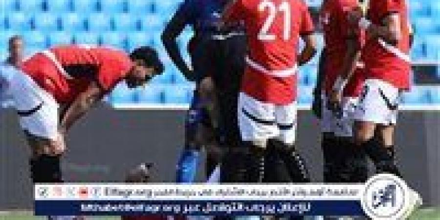 عاجل..
      منتخب
      مصر
      يعلن
      إصابة
      الدينامو