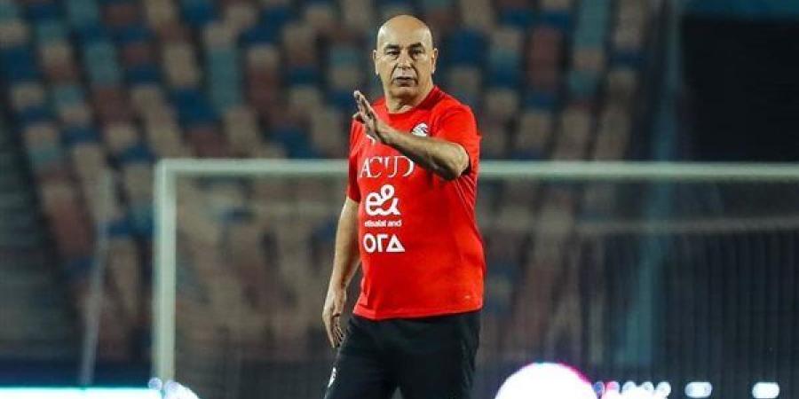 جهاز
      المنتخب
      يطالب
      الجماهير
      بالتواجد
      في
      الدفاع
      الجوي
      للاحتفال
      بالتأهل
      لـ«أمم
      أفريقيا»