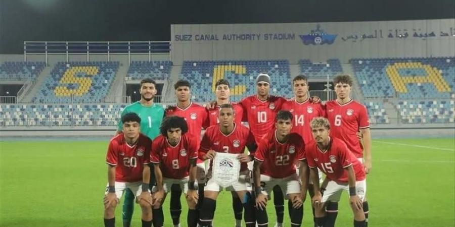 منتخب
      الشباب
      يتعادل
      أمام
      الجزائر
     ...