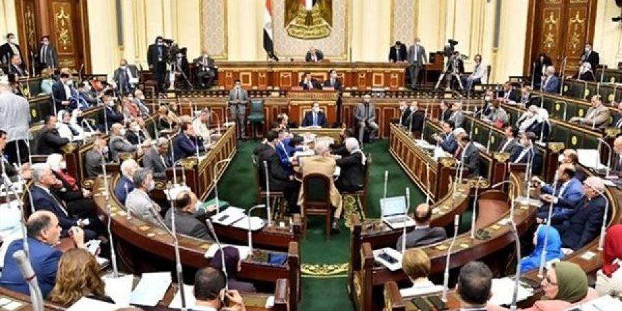 "مشروعات
      النواب"
      توصي
      بتفعيل
      القانون
      152
      لسنة
      2020