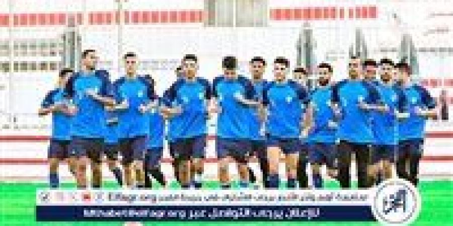 انتظام
      لاعبي
      الزمالك
      الدوليين
      في
      التدريبات
      الجماعية