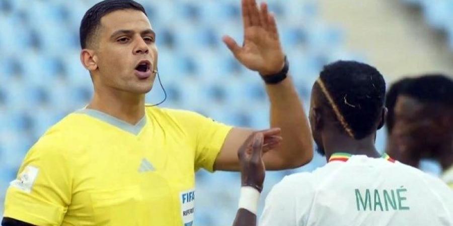 هل يواجه محمد معروف عقوبة بعد أخطاء مباراة الأهلي والاتحاد؟ لجنة الحكام تجيب