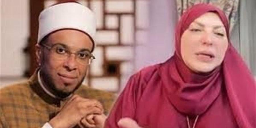 تغريم
      الفنانة
      ميار
      الببلاوى
      وحبس
      محمد
      ابو
      بكر
      بتهمة
      تبادل
      الالفاظ
      الخارجة
      على
      السوشيال
      ميديا