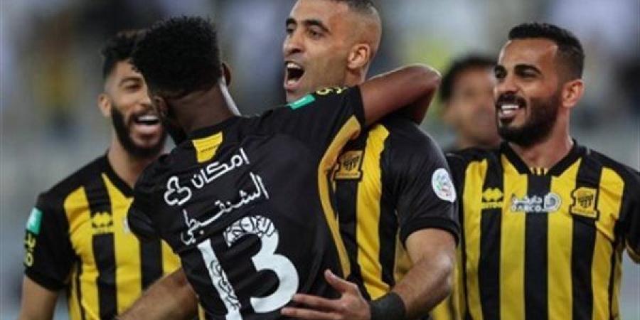 الاتحاد
      يسعى
      لانتزاع
      صدارة
      الدوري
   ...