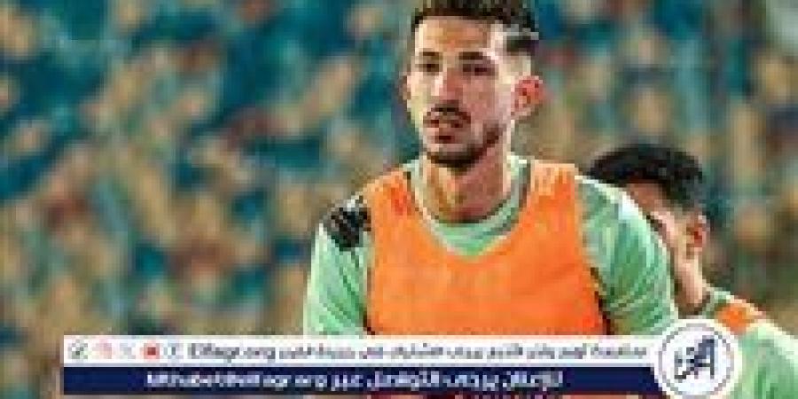 بسبب
      مبلغ
      مالي..
      خالد
      الغندور
      يكشف
      تفاصيل
      جديدة
      في
      غياب
      فتوح
      عن
      مران
      الزمالك