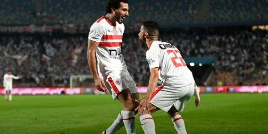 رغم الإصابة.. ناصر وحمدي يؤازران لاعبي الزمالك أمام بلاك بولز بالكونفدرالية