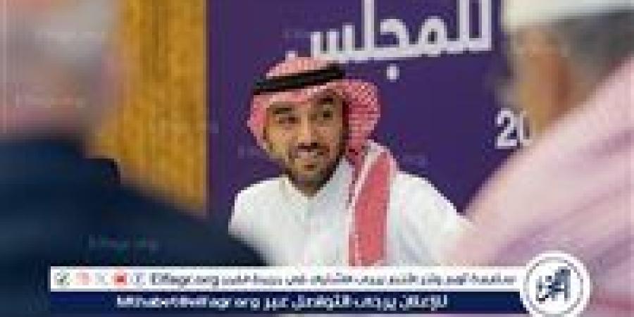 وزير
      الرياضة
      السعودي:
      ندرس
      اهتمام
      25
      شركة
      خاصة
      بـ6
      أندية
      سعودية