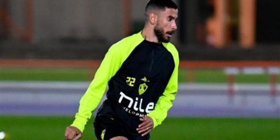 ناصر
      ماهر
      وأحمد
      حمدي
      يؤازران
      الزمالك
      أمام
      بلاك
      بولز