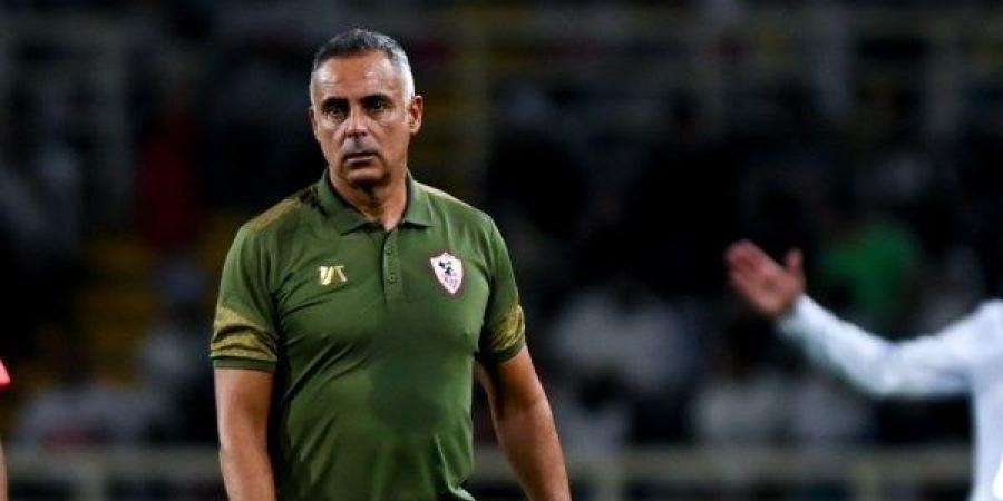 محاضرة فنية أخيرة من جوميز للاعبي الزمالك قبل مباراة إنيمبا بالكونفدرالية