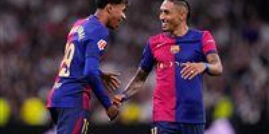 شاهد
      أهداف
      المباراة
      المثيرة
      "دورتموند
      ضد
      برشلونة"
      في
      دوري
      أبطال
      أوروبا