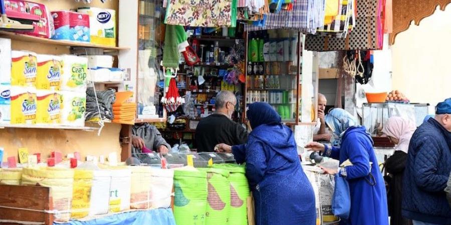 ‬معطيات
      رسمية
      تكشف
      تفاصيل
      تأهيل
      وعصرنة
      قطاع
      تجارة
      القرب
      بالمغرب