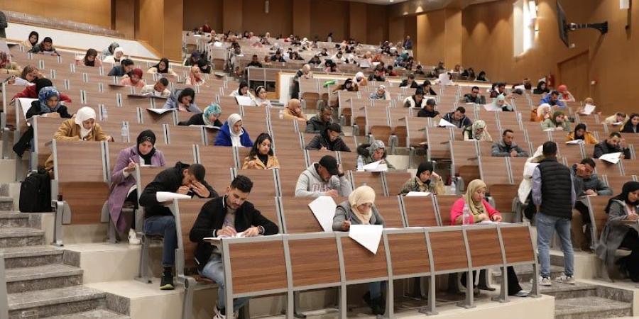 تقرير
      رسمي
      ينتقد
      "ضعف"
      مراقبة
      المؤسسات
      الجامعية
      الخاصة
      بالمغرب